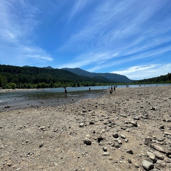 Meet your Posher - Picture 1 of 1